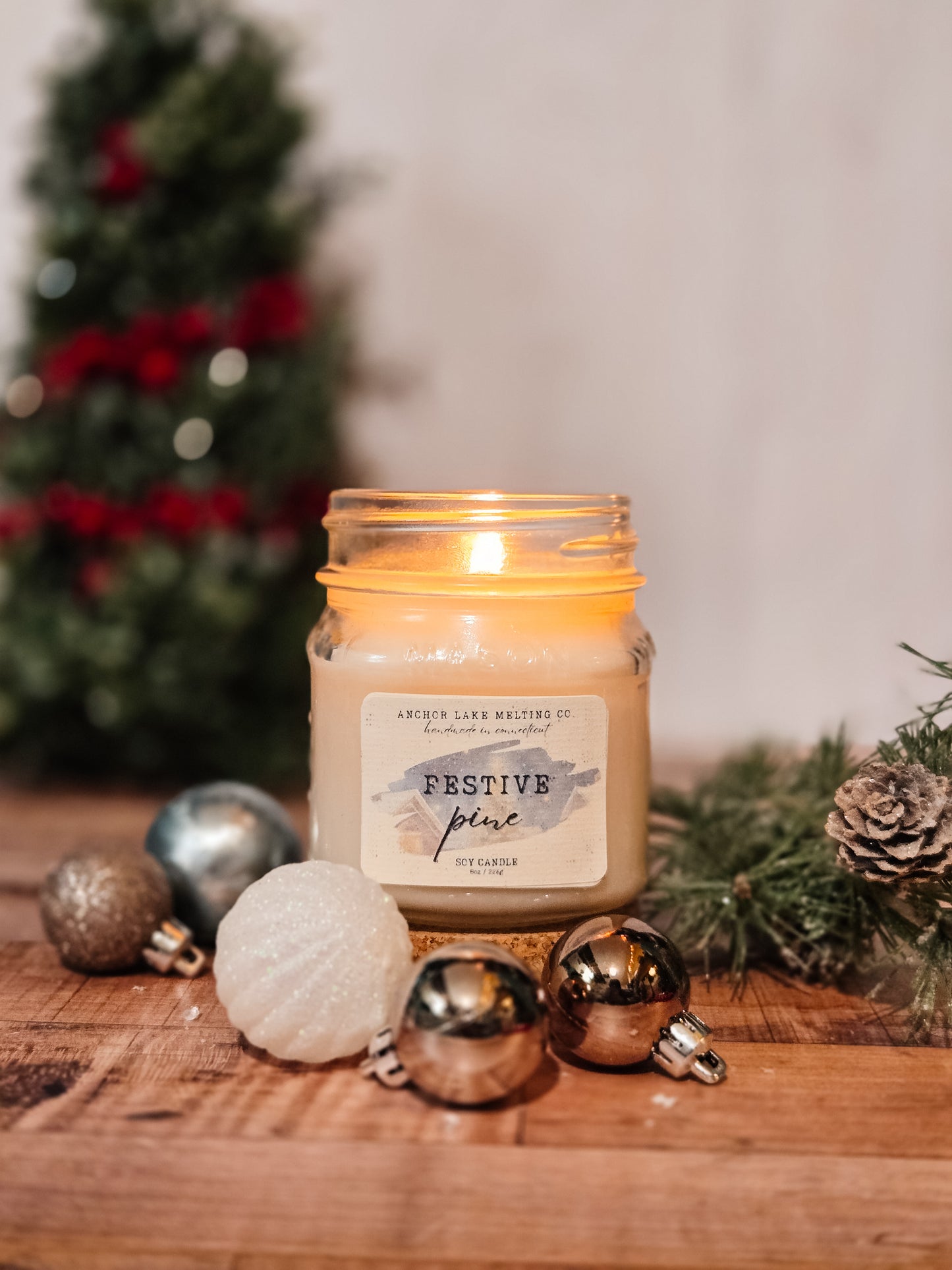 Festive Pine – Christmas Tree Soy Candle | Wood Wick Mason Jar Candle