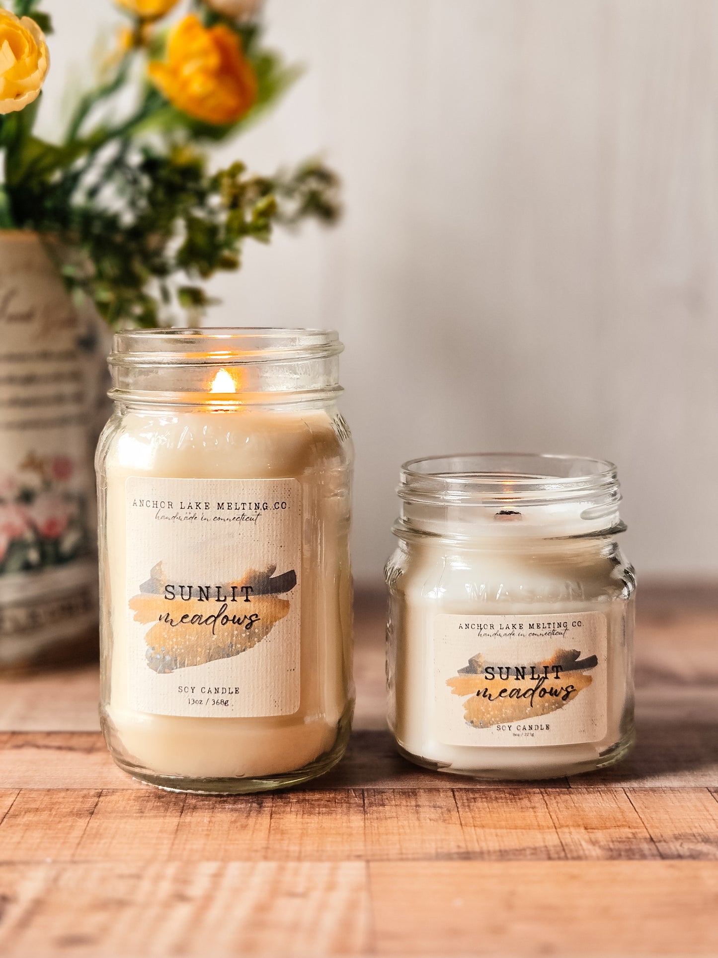 Sunlit Meadows Wick Candle - Wildflower & Golden Honey Scent